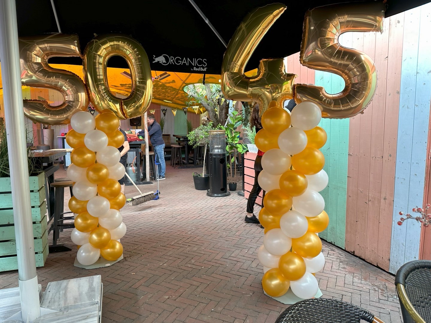 Foliecijfer Ballonnenpilaren. Met grote foliecijfers als topballon.